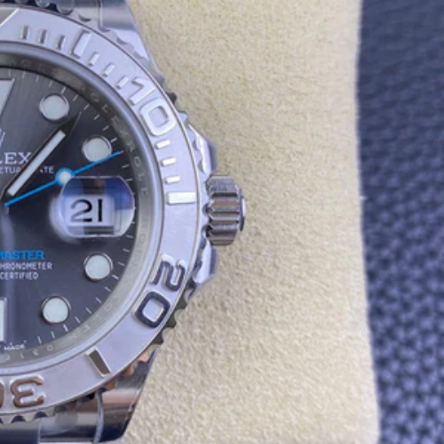 RLX Yacht-Master 40 with a dark rhodium dial and platinum bezel