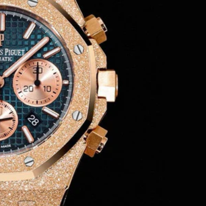 AP Royal Oak Chronograph Frosted Gold – Green/Yellow Accents – 41mm